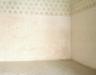 Bedroom next to the Patio del Cuarto Dorado, 2005. The Alhambra. Granada. Andalusia. Spain. Europe. Color photograph attached to methacrylate with silicone and wooden frame.